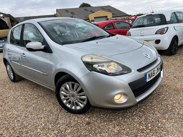 Used Renault Clio 2011 for sale - 75377557: Photo 15