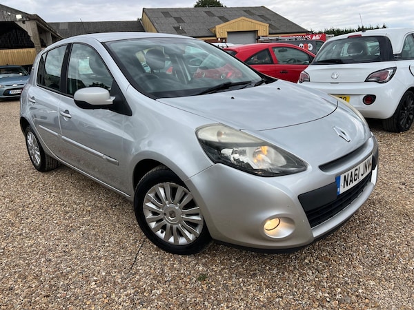 Used Renault Clio 2011 for sale - 75377557: Photo 17