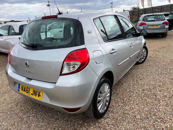 Used Renault Clio 2011 for sale - 75377557: Photo 9