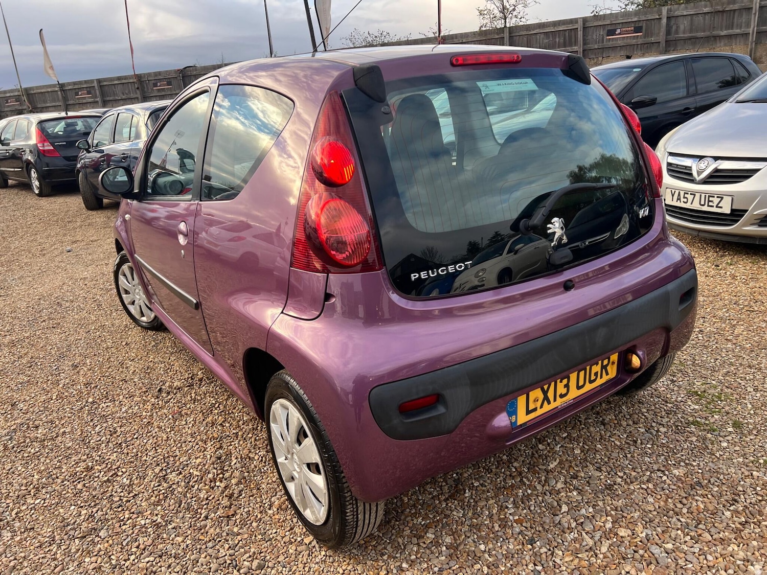 Used Peugeot 107 2013 for sale - 76688745: Photo 12