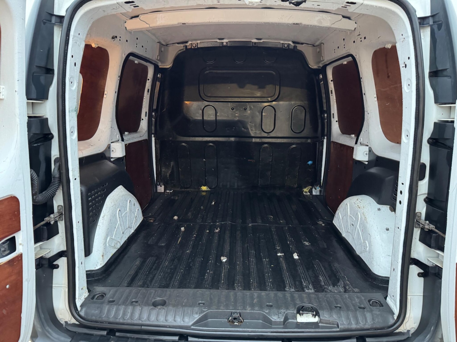 Used Mercedes-Benz Citan 2015 for sale - 76295896: Photo 10