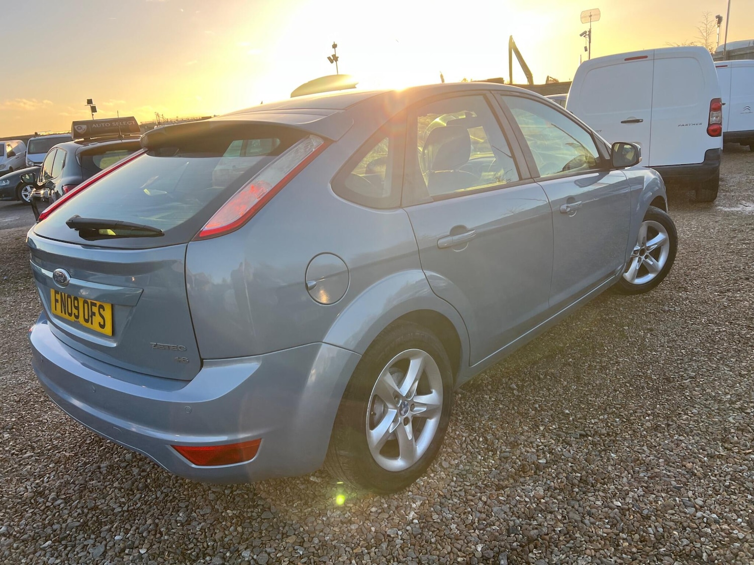 Used Ford Focus 2009 for sale - 77101637: Photo 17