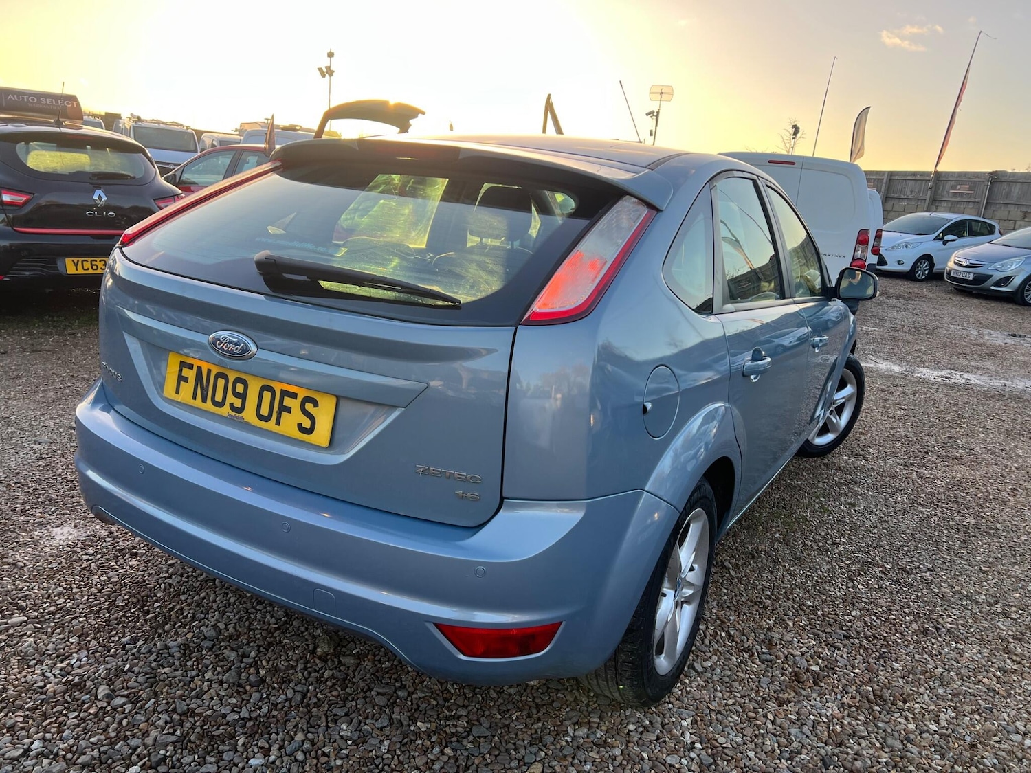 Used Ford Focus 2009 for sale - 77101637: Photo 19