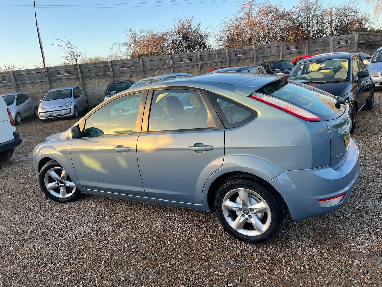 Used Ford Focus 2009 for sale - 77101637: Photo 4