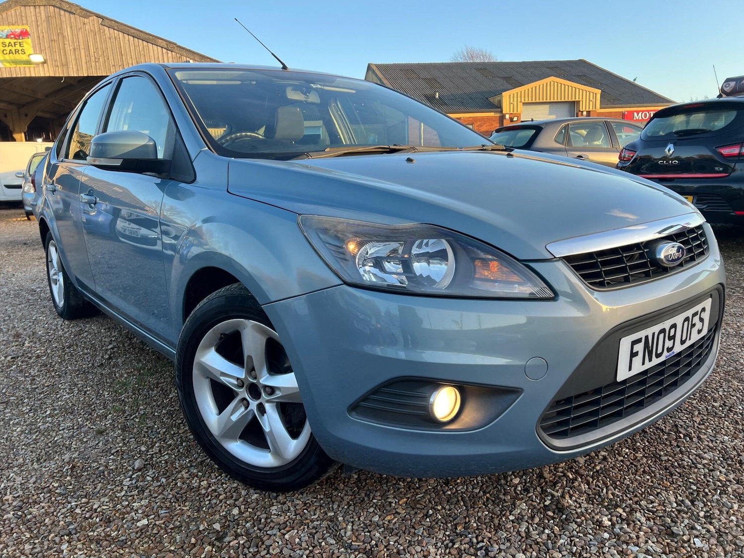 Used Ford Focus 2009 for sale - 77101637: Photo 5