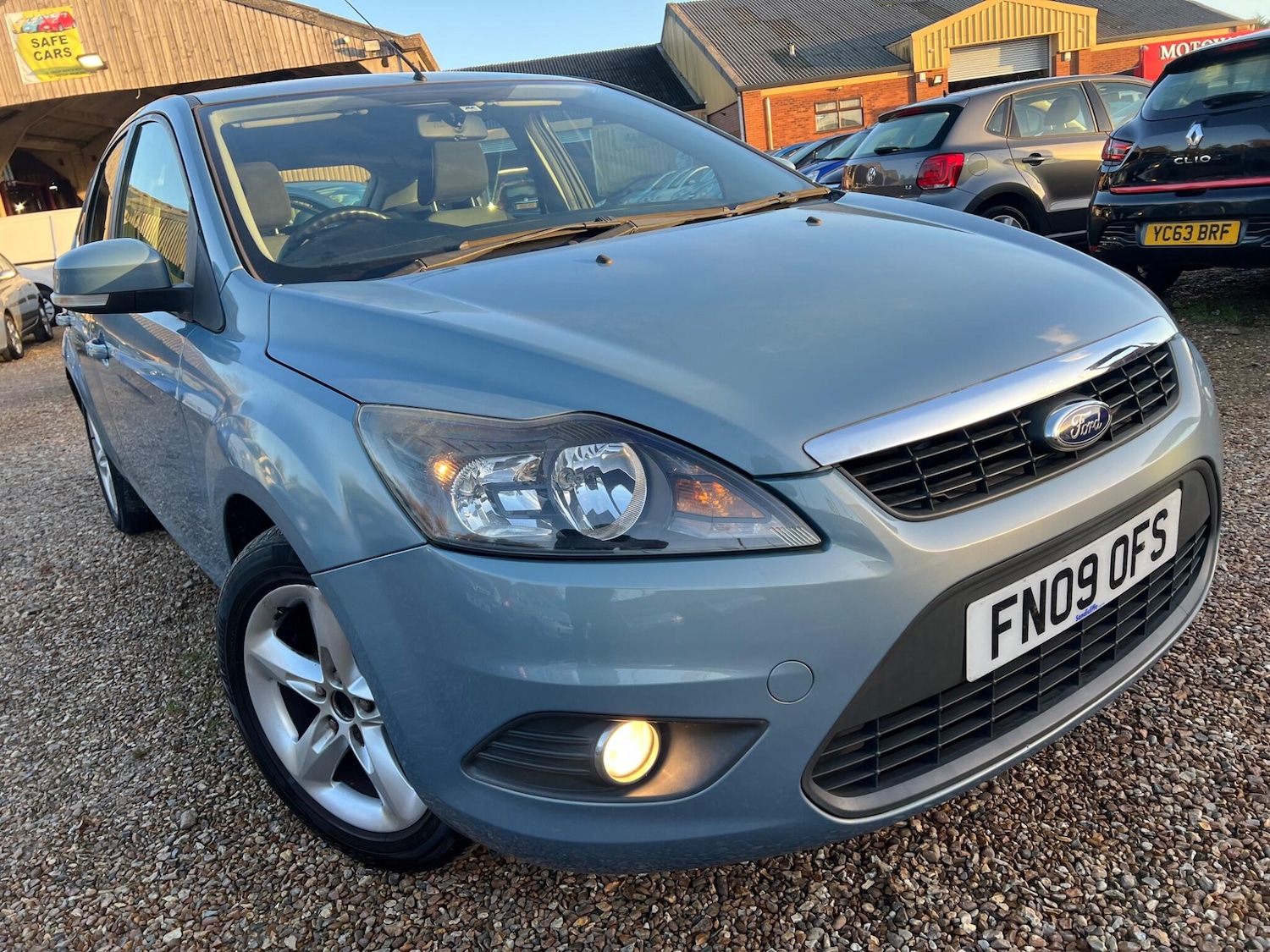 Used Ford Focus 2009 for sale - 77101637: Photo 7