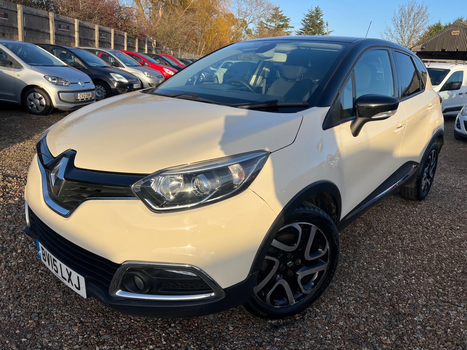 Used Renault Captur 2015 for sale - 77203914: Photo 4
