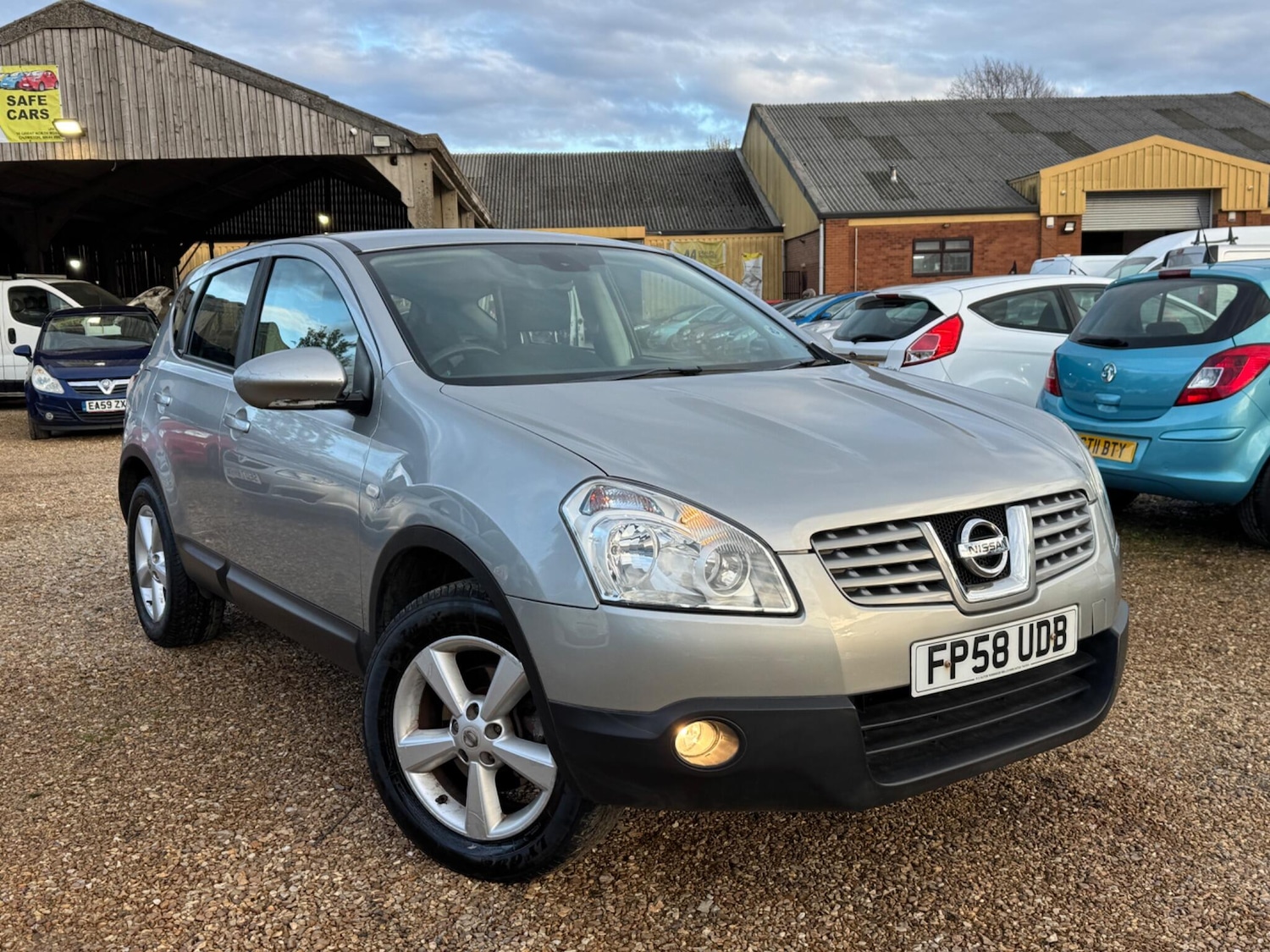 Used Nissan Qashqai 2009 for sale - 76388866: Photo 12