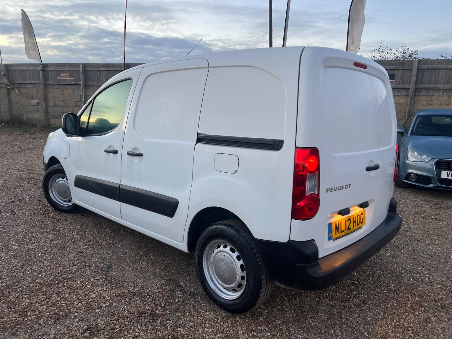 Used Peugeot Partner 2012 for sale - 77162886: Photo 12