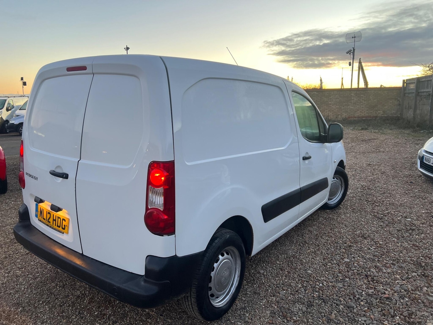 Used Peugeot Partner 2012 for sale - 77162886: Photo 6