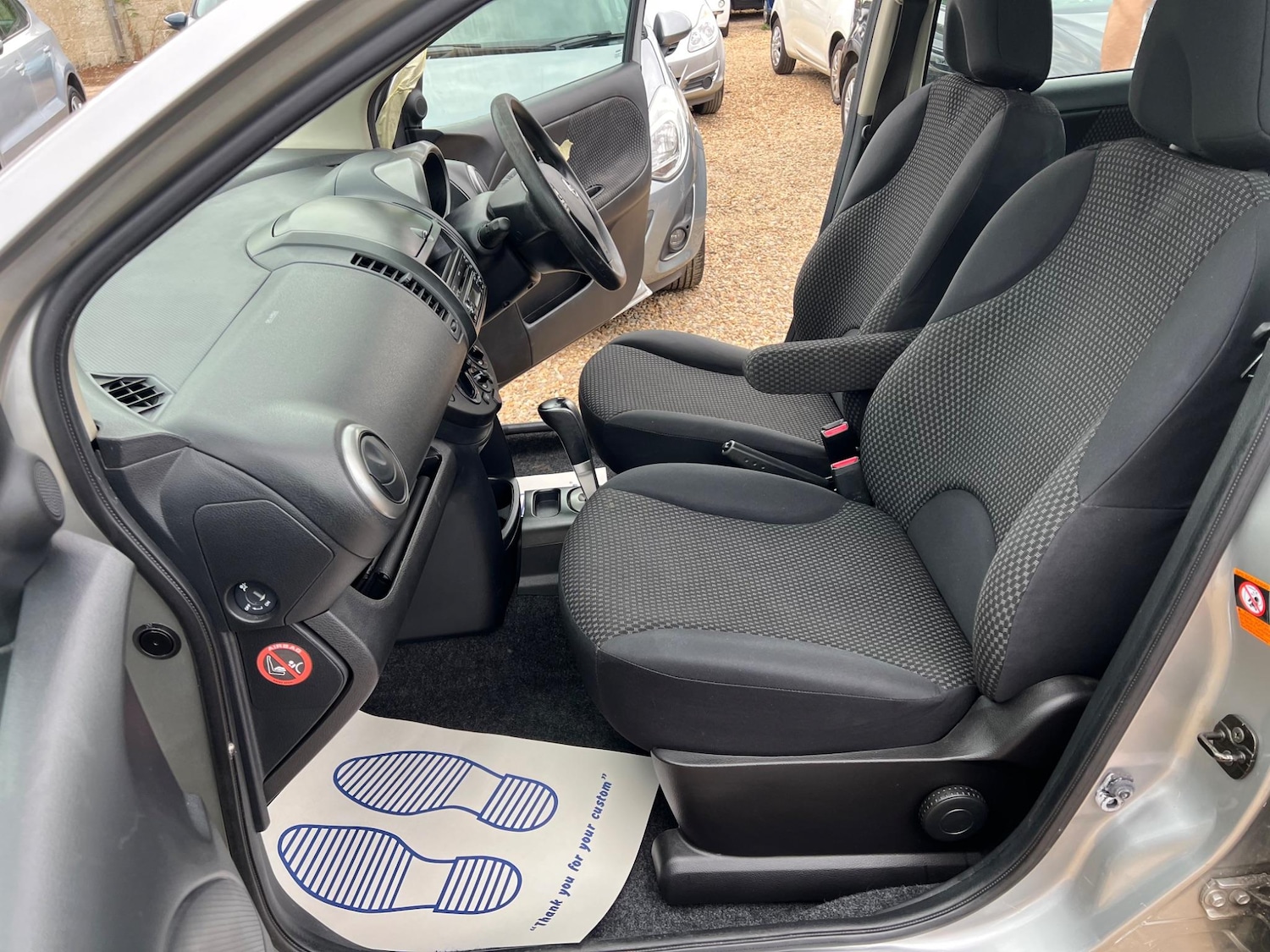 Vehicle 29
