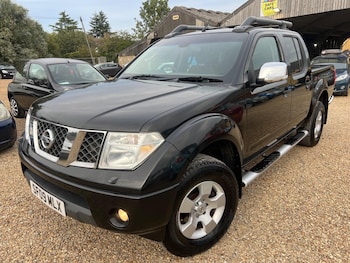 Used Nissan Navara 2009 for sale - 76152532: Photo