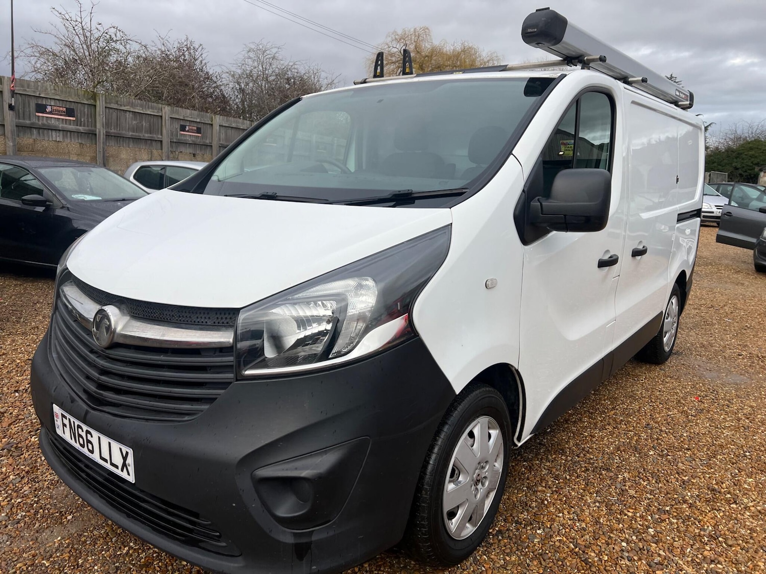 Used Vauxhall Vivaro 2016 for sale - 77510333: Photo 15
