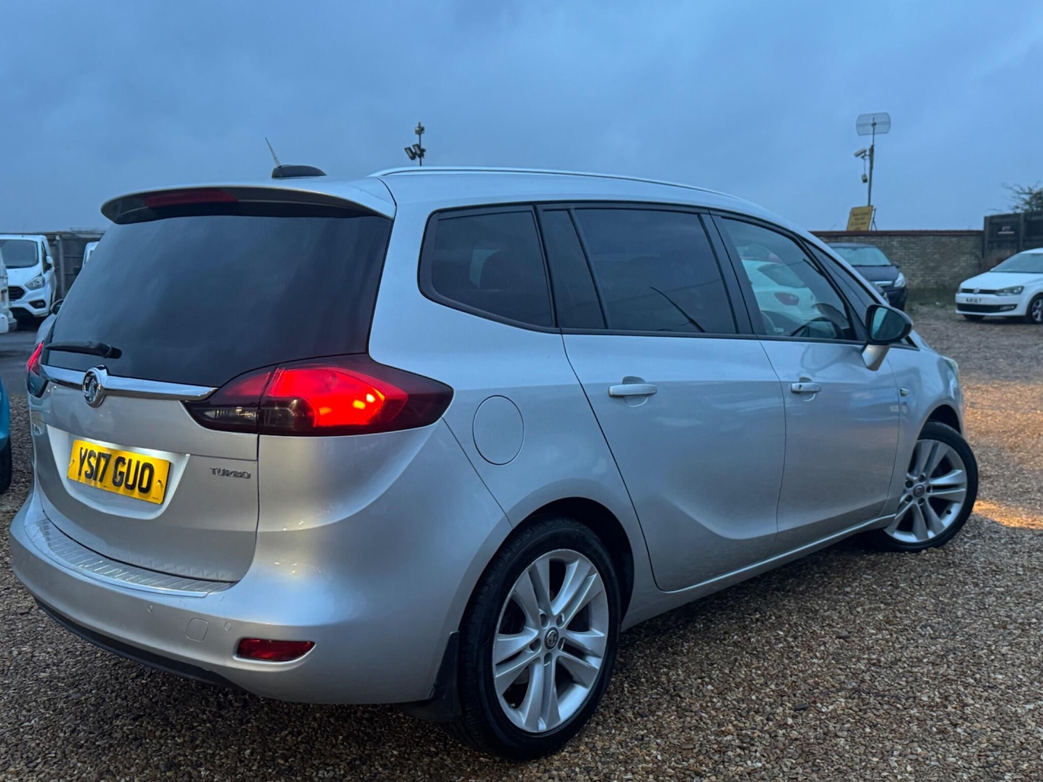 Used Vauxhall Zafira 2017 for sale - 76597235: Photo 9