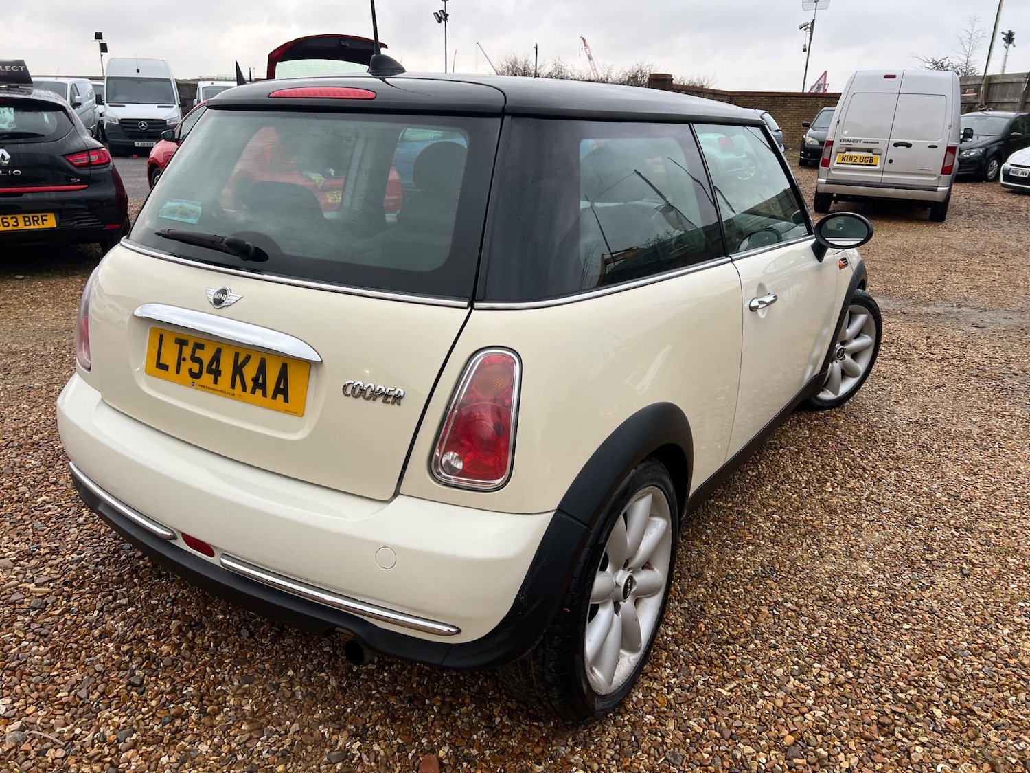 Used MINI Hatch 2004 for sale - 77238111: Photo 9