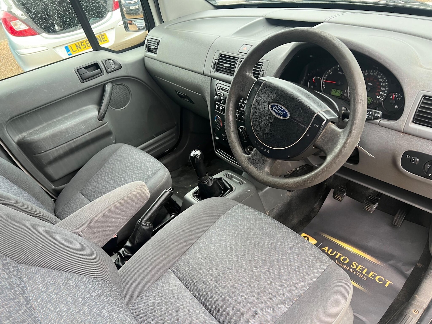 Used Ford Transit Connect 2004 for sale - 76671174: Photo 20