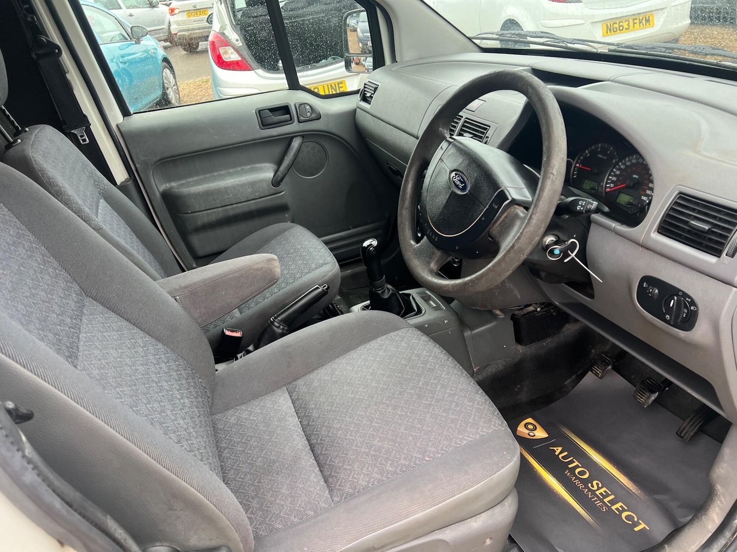 Used Ford Transit Connect 2004 for sale - 76671174: Photo 22