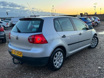 Used Volkswagen Golf 2006 for sale - 77456165: Photo