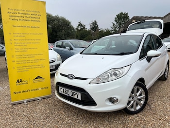 2011 (60) - 1.25 Zetec 5dr