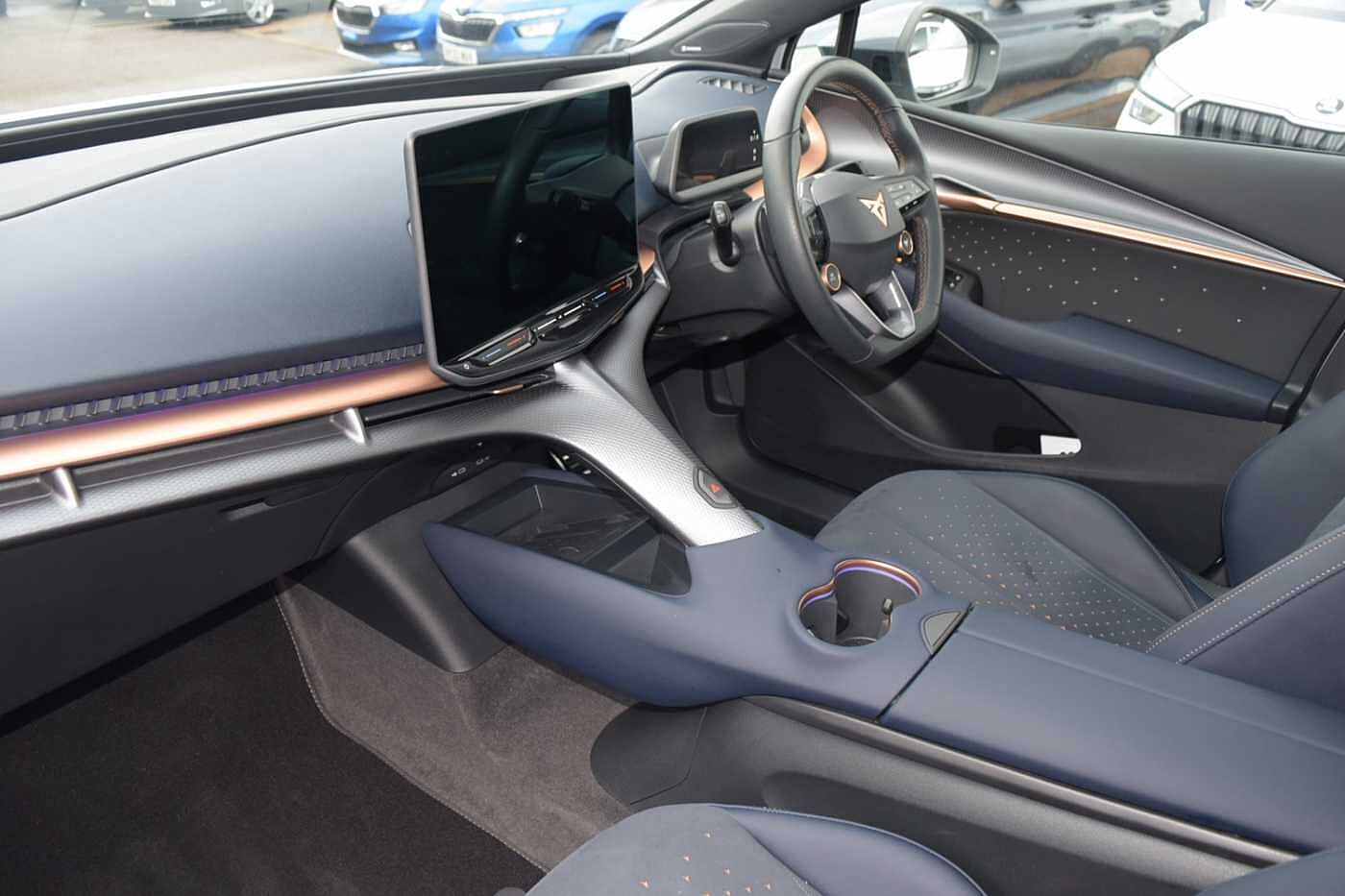 Used Cupra Tavascan 2024 for sale - 76677369: Photo 2