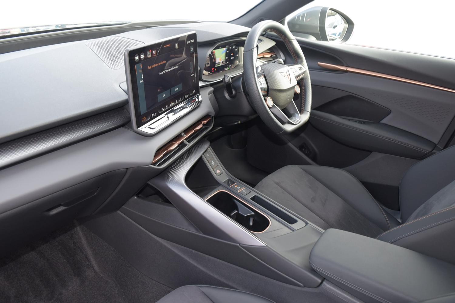 Used Cupra Terramar 2025 for sale - 78140413: Photo 2