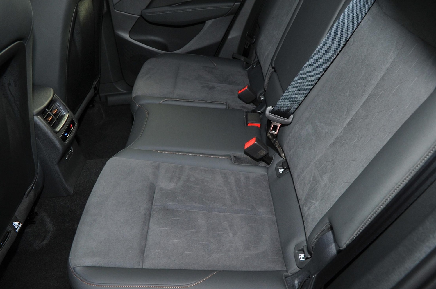 Used Cupra Terramar 2025 for sale - 77381504: Photo 9