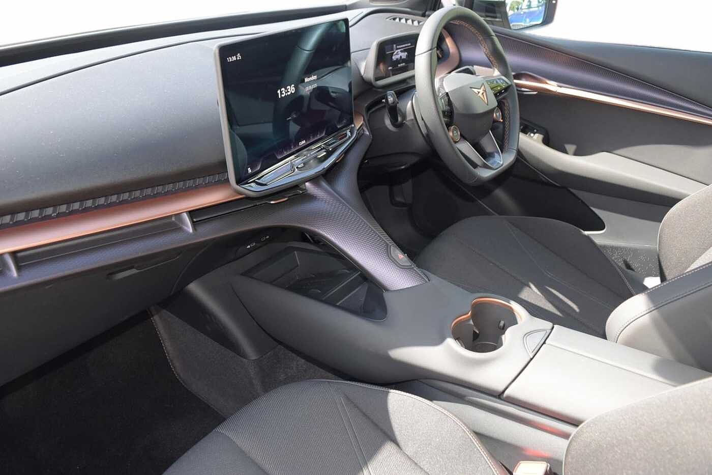 Used Cupra Tavascan 2024 for sale - 76676777: Photo 2