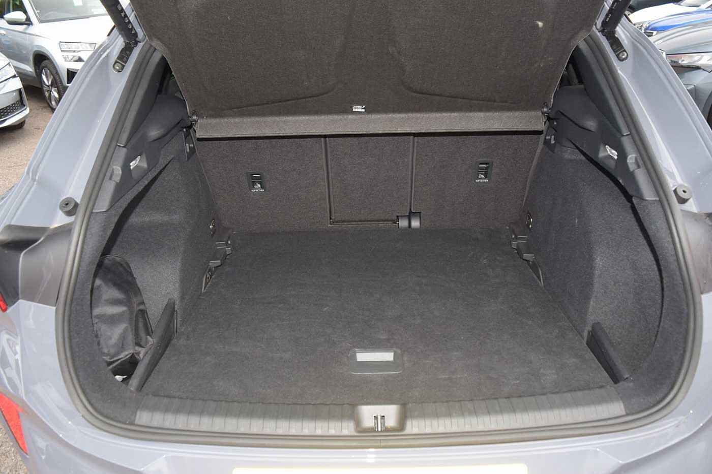 Used Cupra Terramar 2025 for sale - 76679942: Photo 10