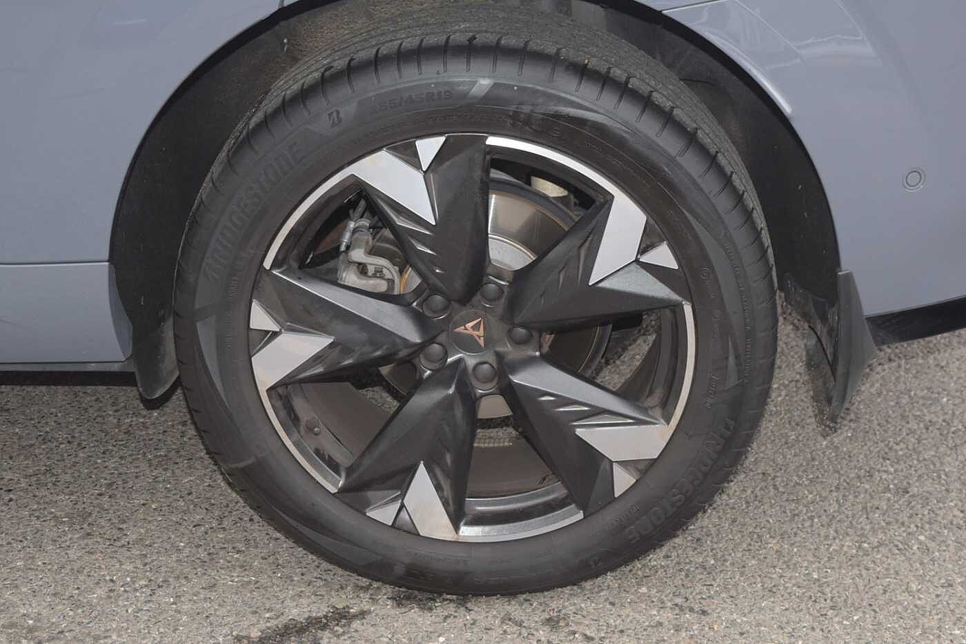 Used Cupra Terramar 2025 for sale - 76679942: Photo 5