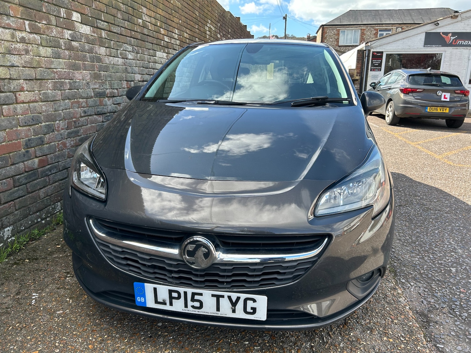 Used Vauxhall Corsa 2015 for sale - 78064980: Photo 2