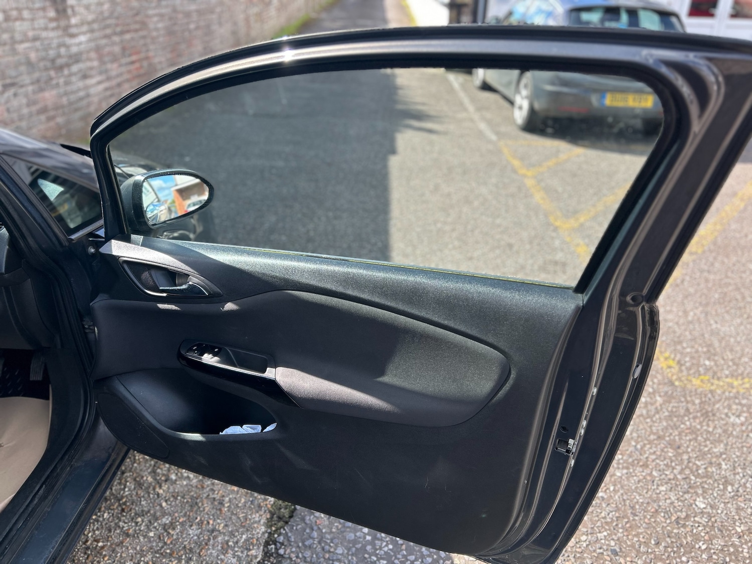 Used Vauxhall Corsa 2015 for sale - 78064980: Photo 9