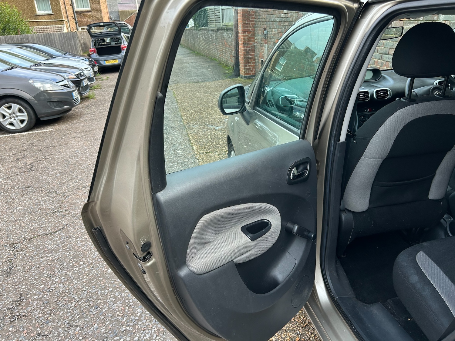 Used Citroen C3 Picasso 2011 for sale - 76545979: Photo 15