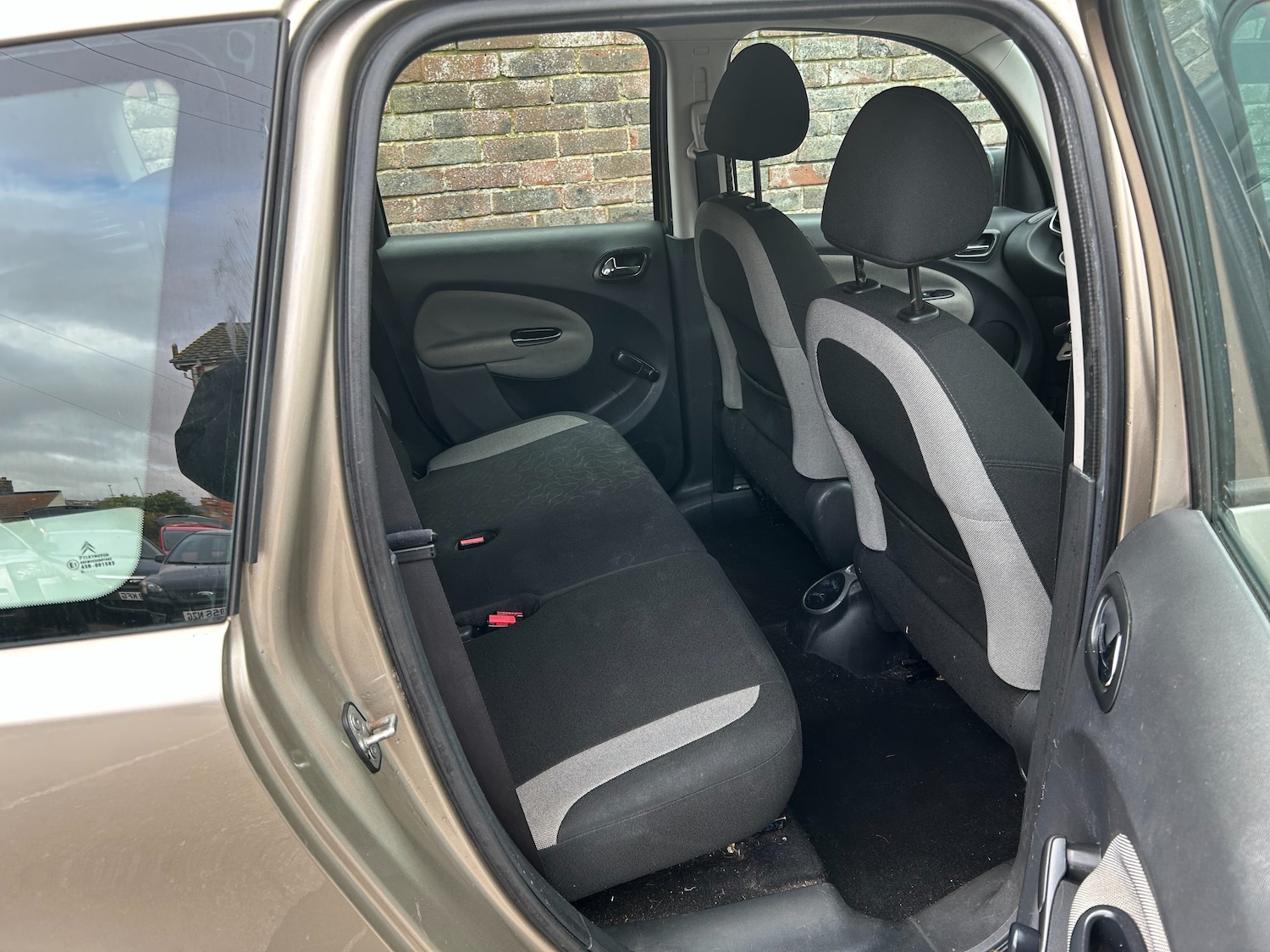 Used Citroen C3 Picasso 2011 for sale - 76545979: Photo 17