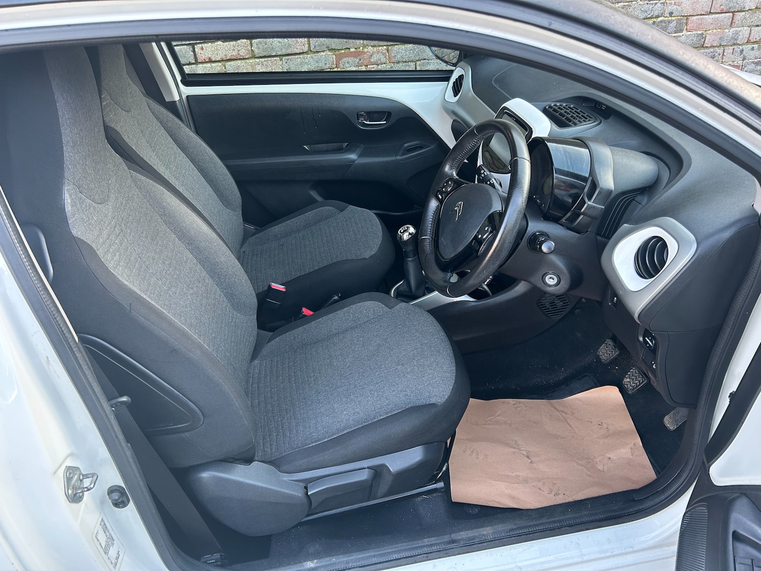 Used Citroen C1 2015 for sale - 77355182: Photo 11