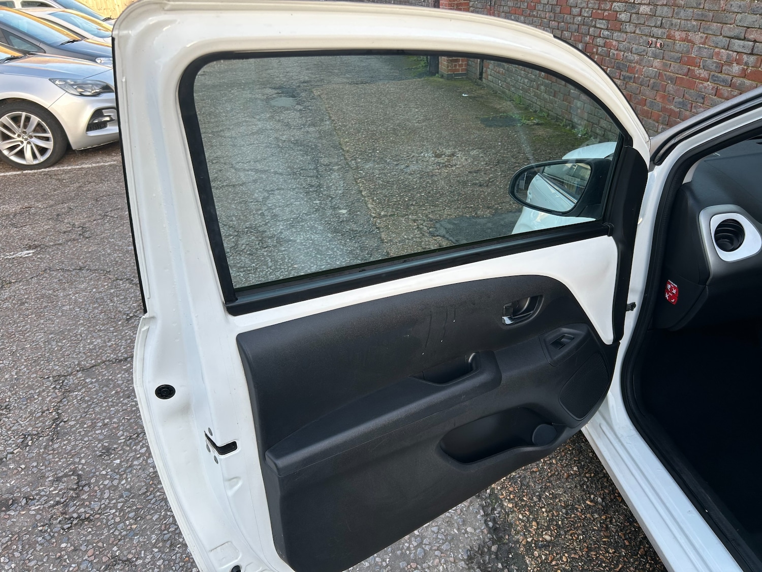 Used Citroen C1 2015 for sale - 77355182: Photo 12