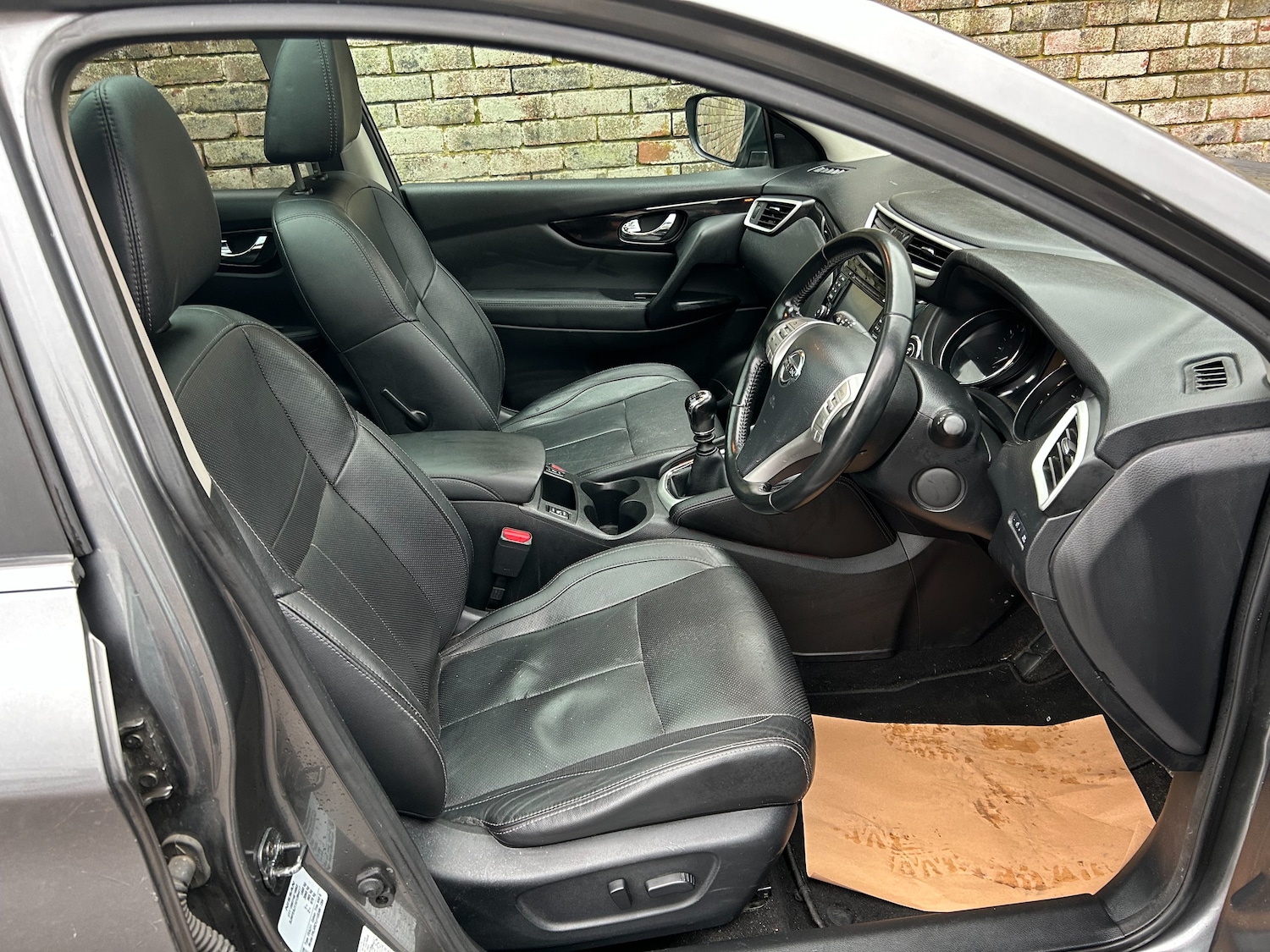 Used Nissan Qashqai 2015 for sale - 77301652: Photo 11