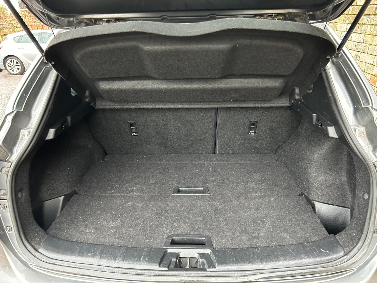 Used Nissan Qashqai 2015 for sale - 77301652: Photo 18