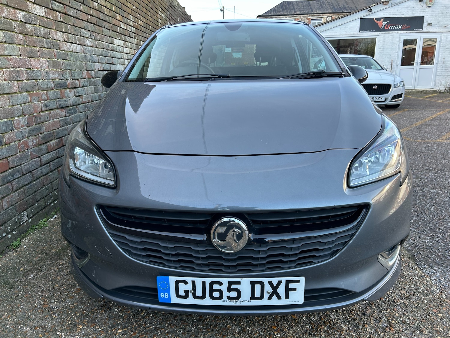 Used Vauxhall Corsa 2015 for sale - 77641749: Photo 2
