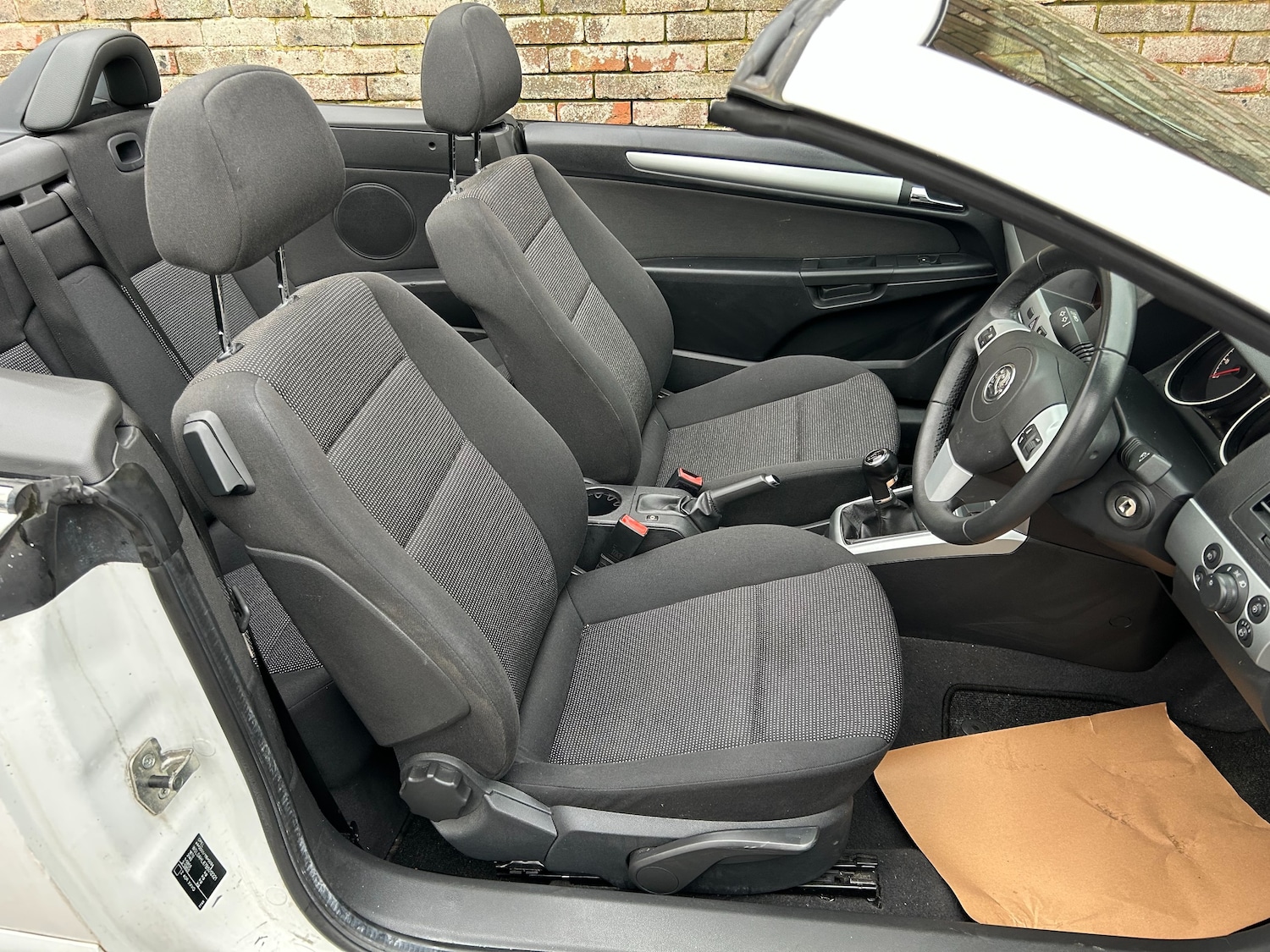 Used Vauxhall Astra 2010 for sale - 76949803: Photo 11