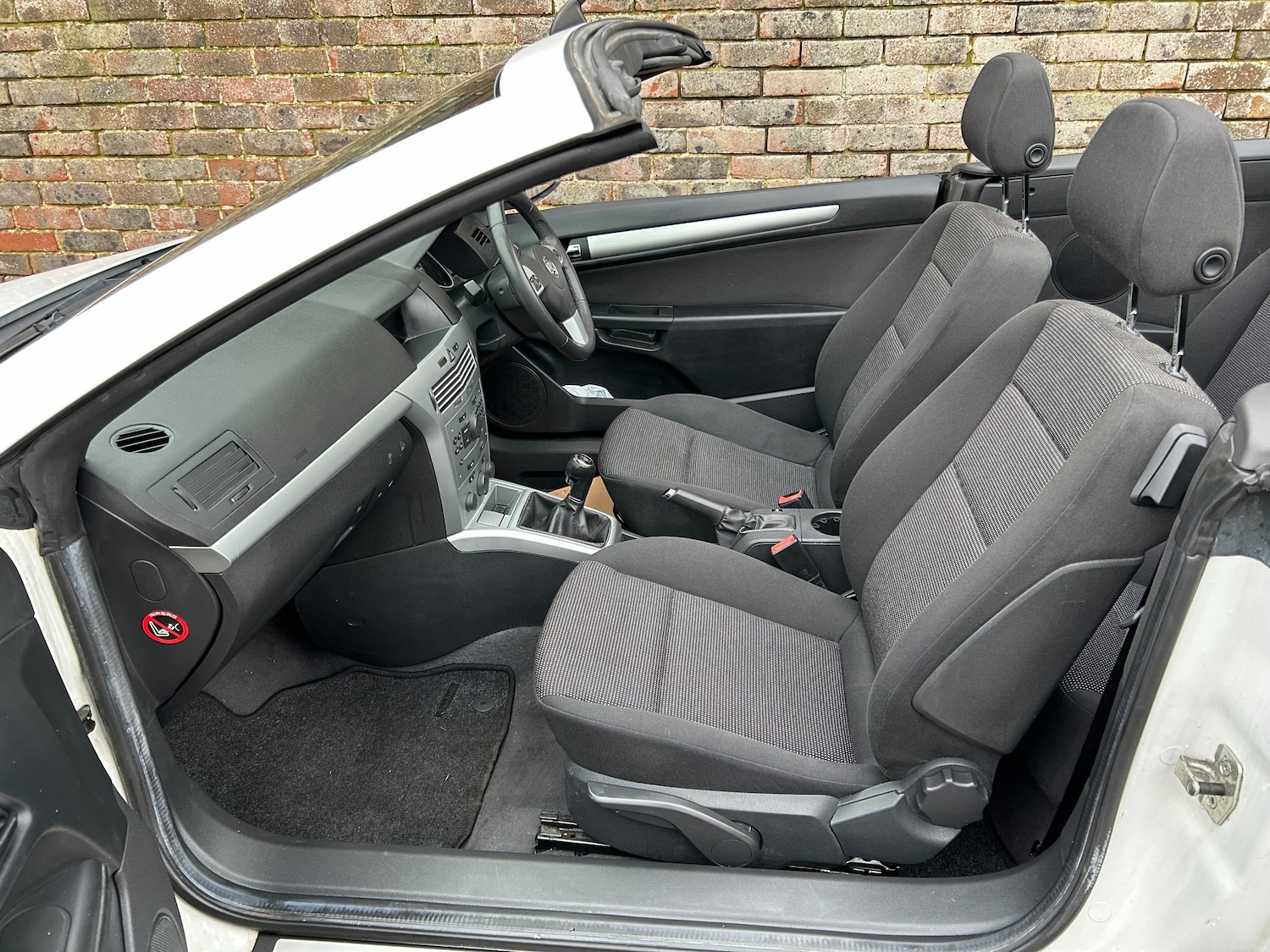 Used Vauxhall Astra 2010 for sale - 76949803: Photo 13