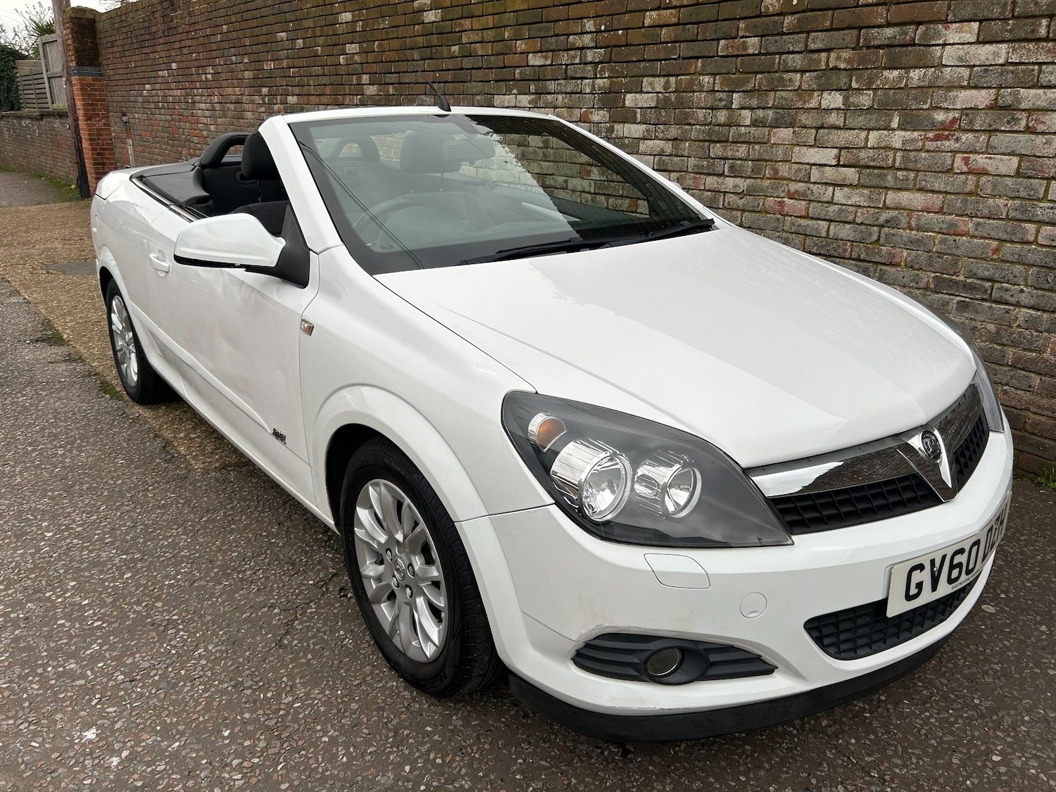 Used Vauxhall Astra 2010 for sale - 76949803: Photo 8