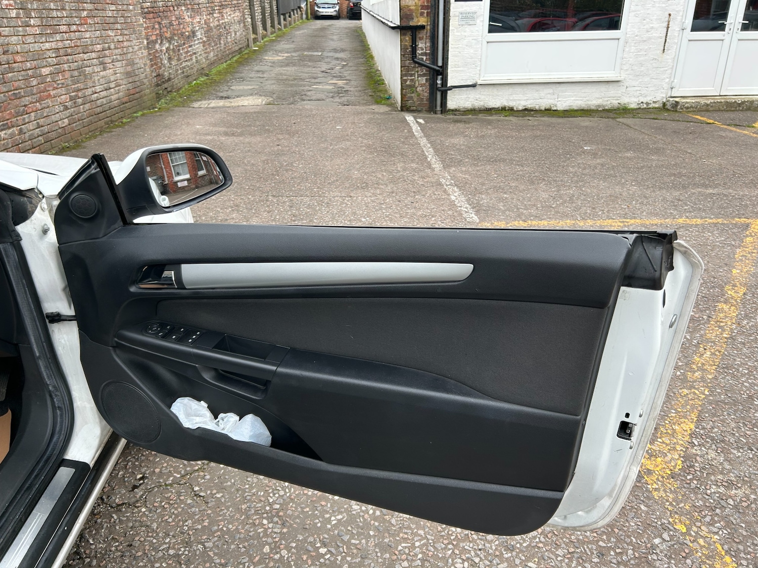 Used Vauxhall Astra 2010 for sale - 76949803: Photo 9