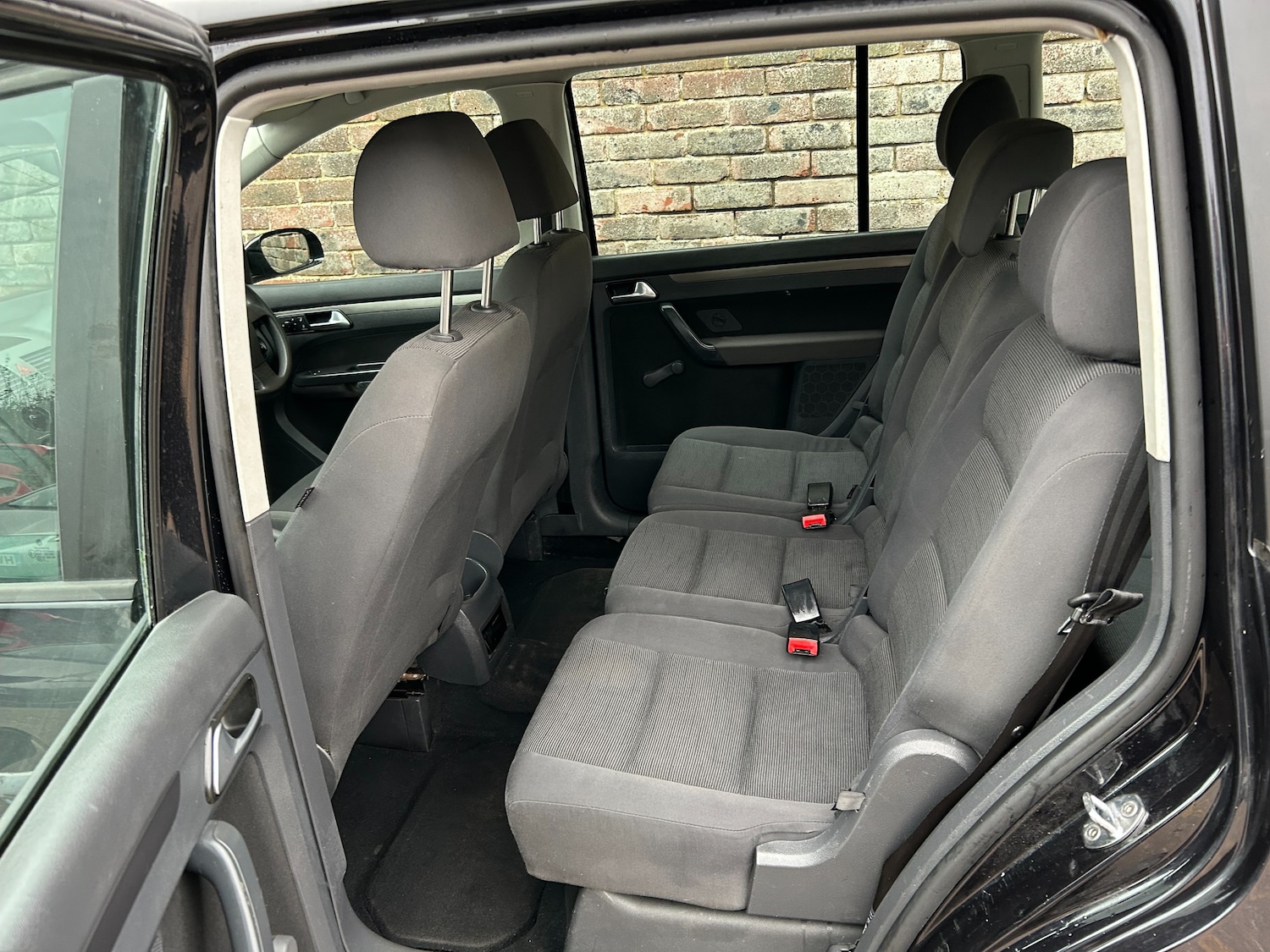 Used Volkswagen Touran 2008 for sale - 76374633: Photo 16