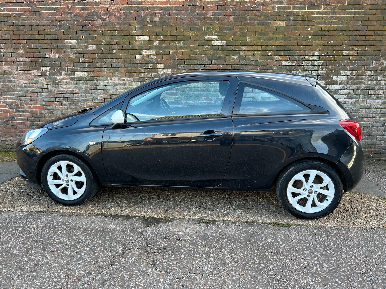 Used Vauxhall Corsa 2015 for sale - 76557804: Photo 3