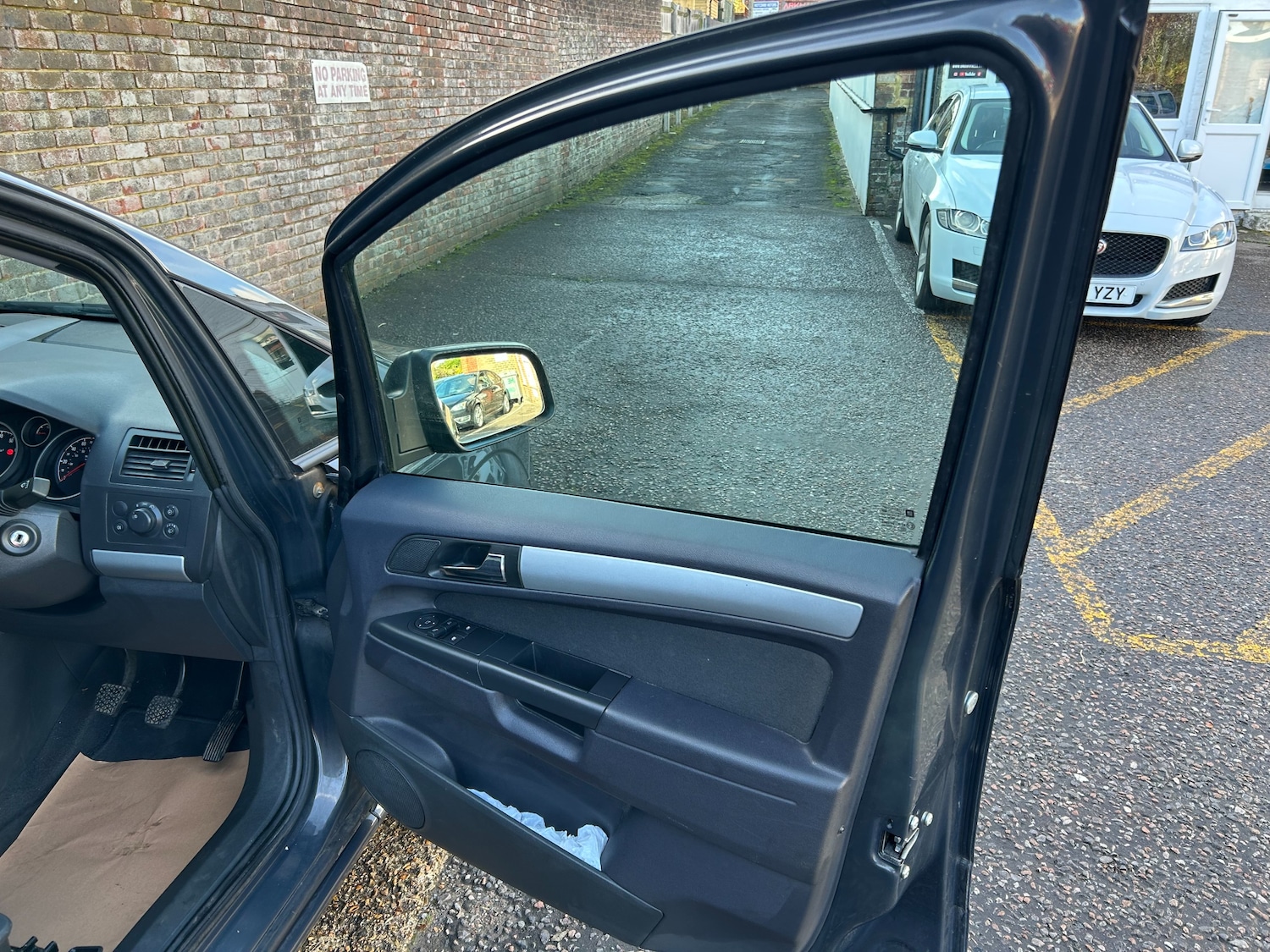 Used Vauxhall Zafira 2013 for sale - 76518090: Photo 9