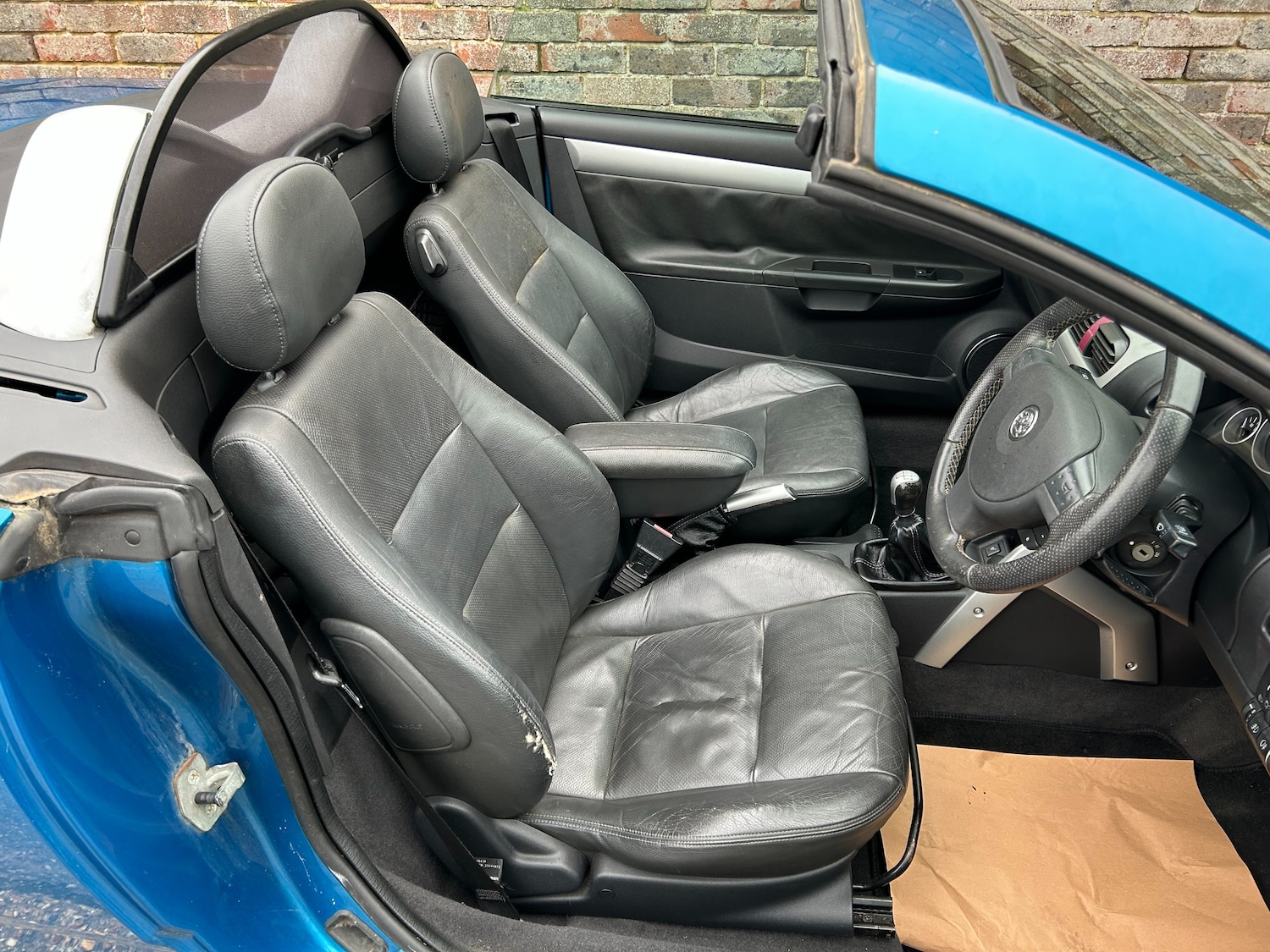 Used Vauxhall Tigra 2005 for sale - 76616888: Photo 11