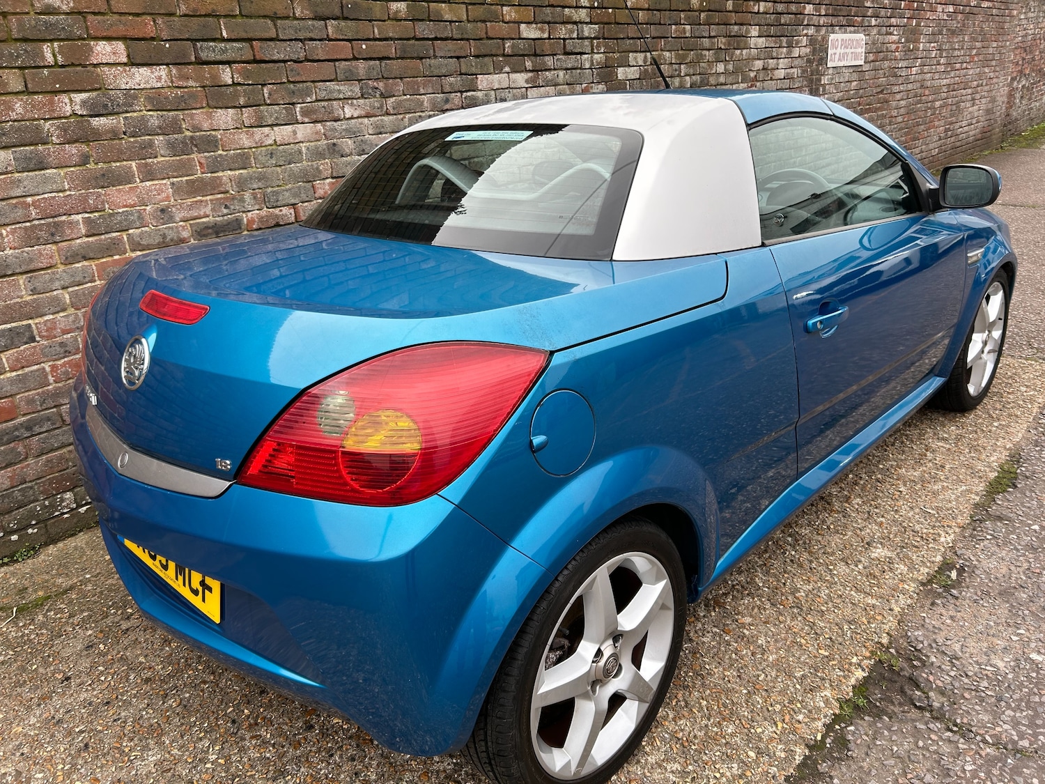 Used Vauxhall Tigra 2005 for sale - 76616888: Photo 18