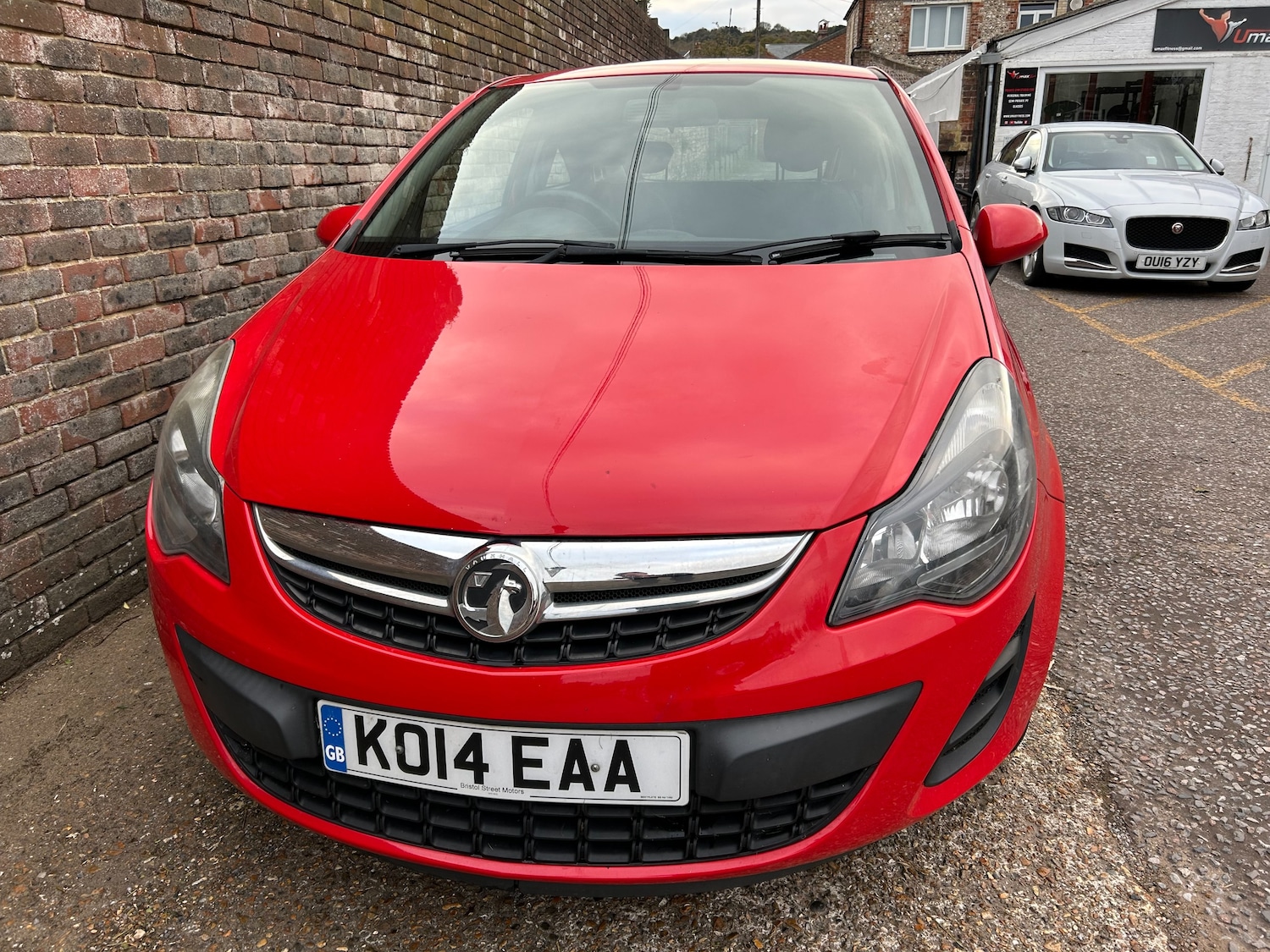 Used Vauxhall Corsa 2014 for sale - 76341020: Photo 2