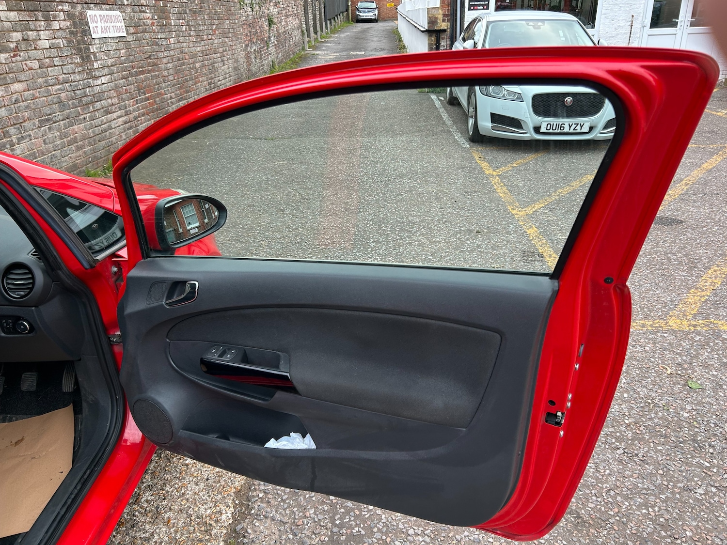 Used Vauxhall Corsa 2014 for sale - 76341020: Photo 9