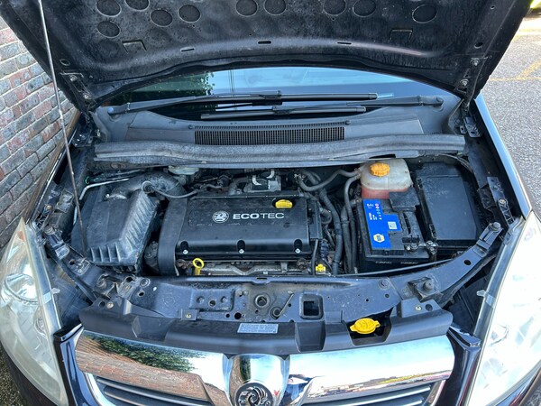 Used Vauxhall Zafira 2009 for sale - 76171053: Photo 20